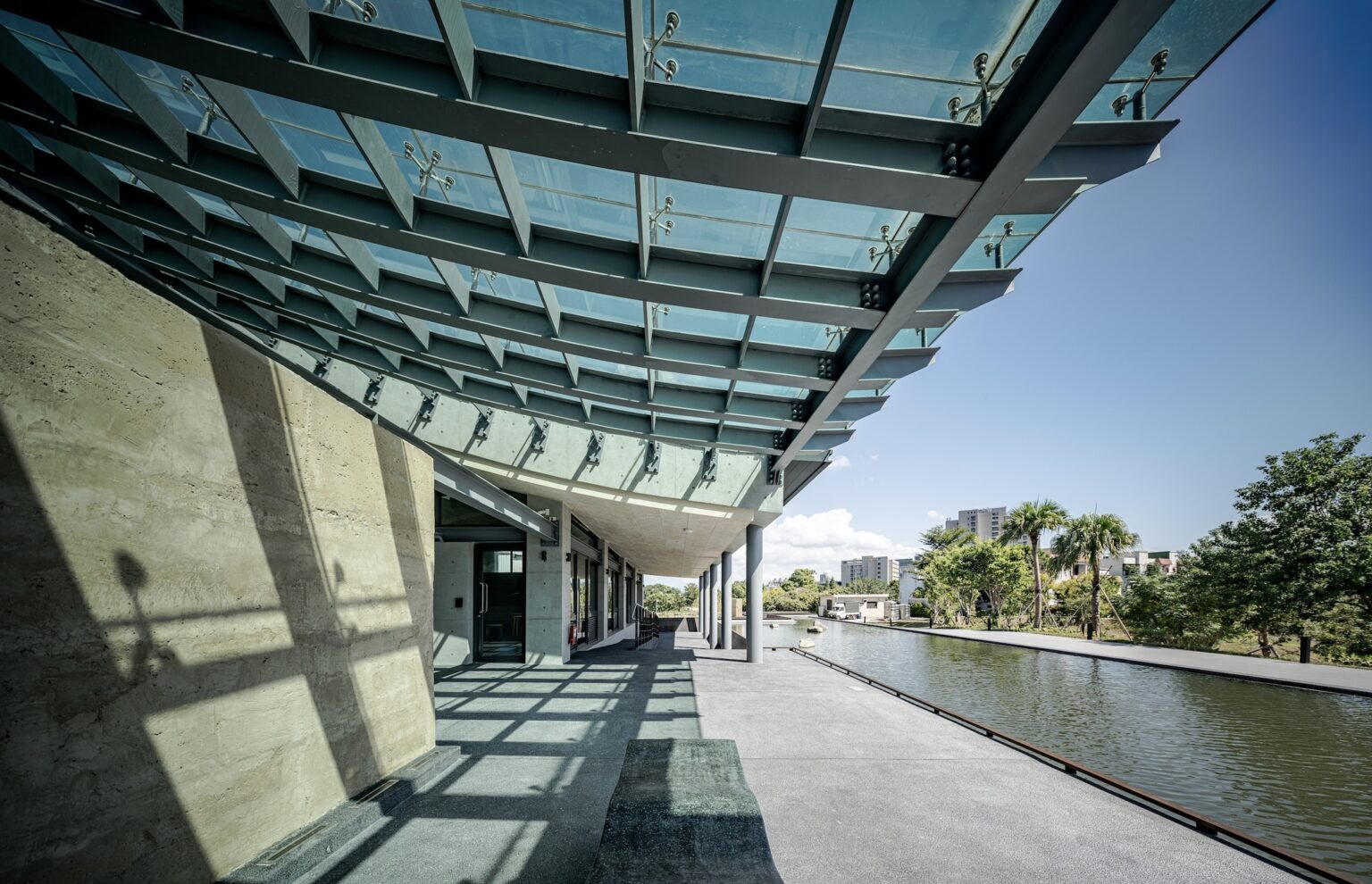 2025公共工程 金質獎 -建築工程類 佳作魚管處-3